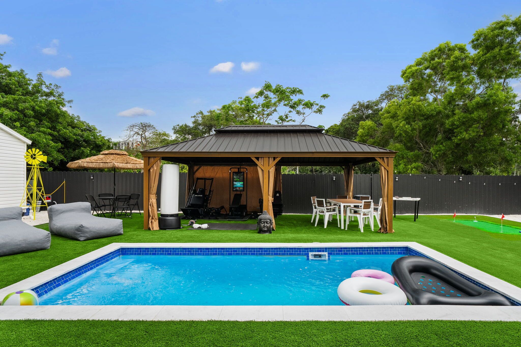 Pool