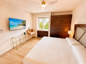 3 bedrooms, desk, iron/ironing board, WiFi - Marina View, Pool & Beach Nearby (Puerto Aventuras)