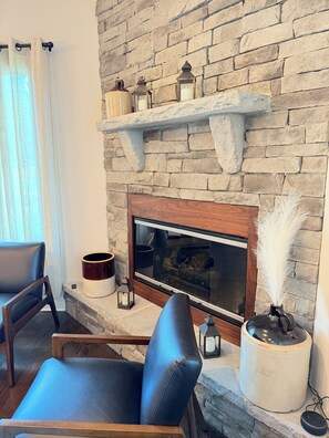 Interior - Luxury KC Retreat with Pergola Near Country Club Shopping Plaza & Downtown (Roeland Park)
