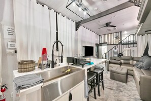 Mobil Karavan Desain, Beberapa Tempat Tidur | Interior