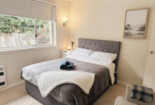 Cozy Curtin- 3 Guests House