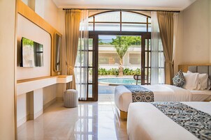 Habitación Deluxe doble, terraza, vistas a la piscina | Minibar, escritorio, wifi gratis