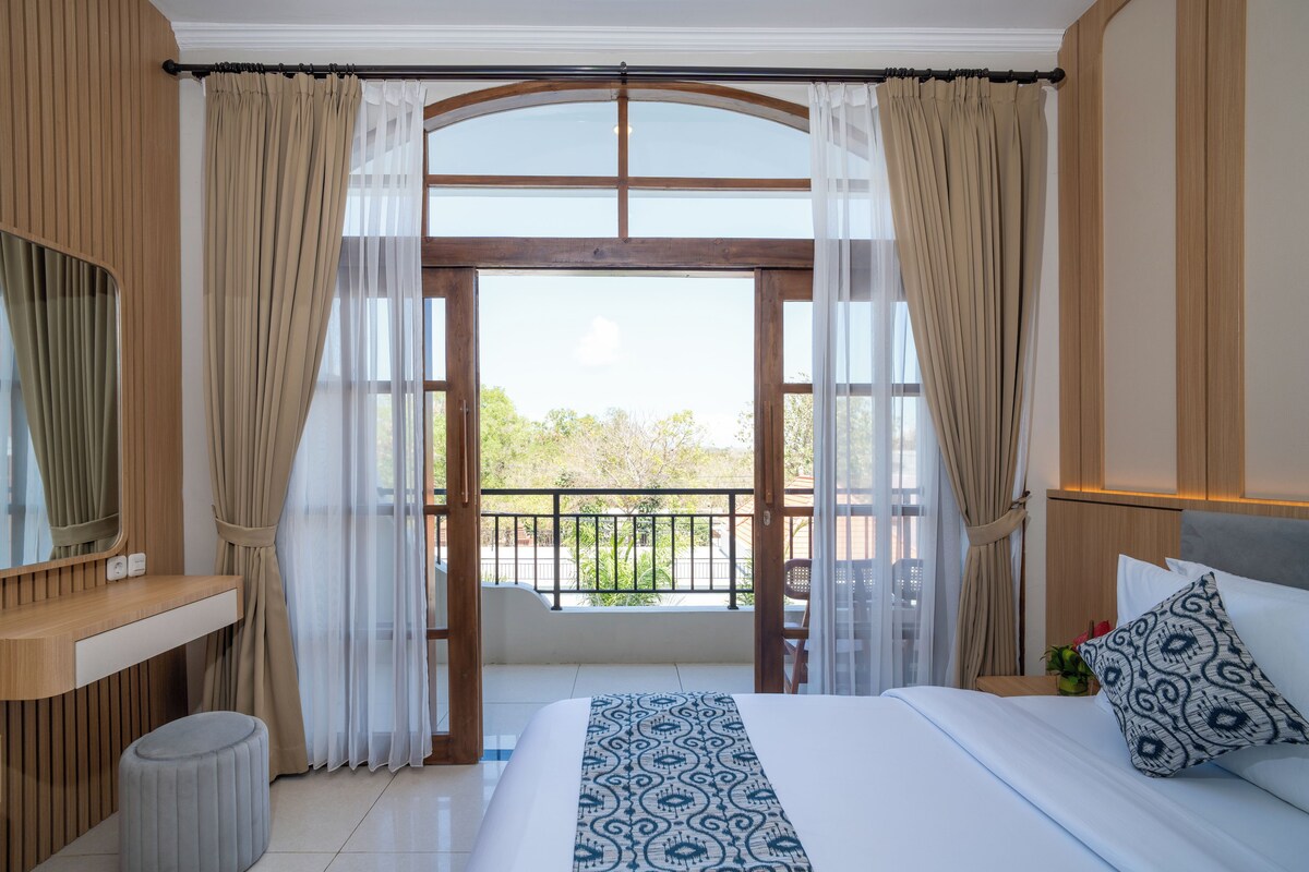 Deluxe Double Room, Balcony, City View