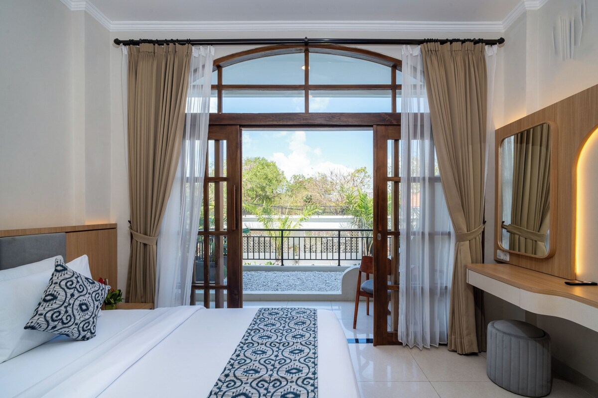 Deluxe Double Room, Terrace, Garden View