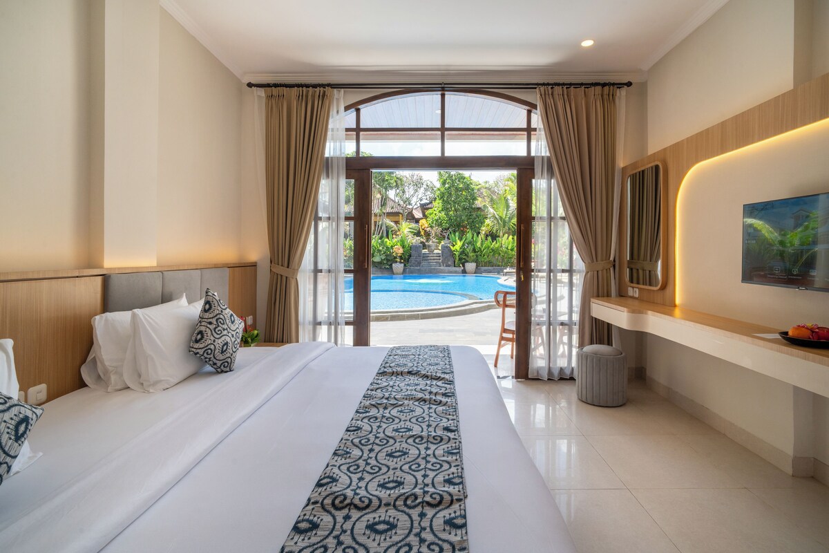 Deluxe Double Room, Terrace, Pool View