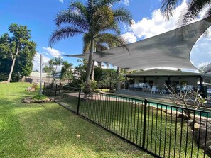 Property grounds - The Sandpit - Absolute Beachfront Escape (Wongaling Beach)