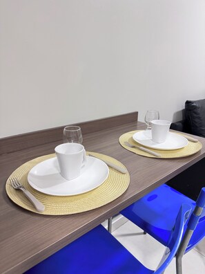 Family Studio, Air conditioning, City View | Dining - Residencial Macambira (Campina Grande)