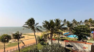 Deluxe Double Room, Balcony, Ocean View | Pool | Outdoor pool