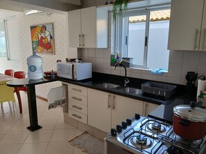 Private kitchen - Beachfront house in Penha, SC (Penha)