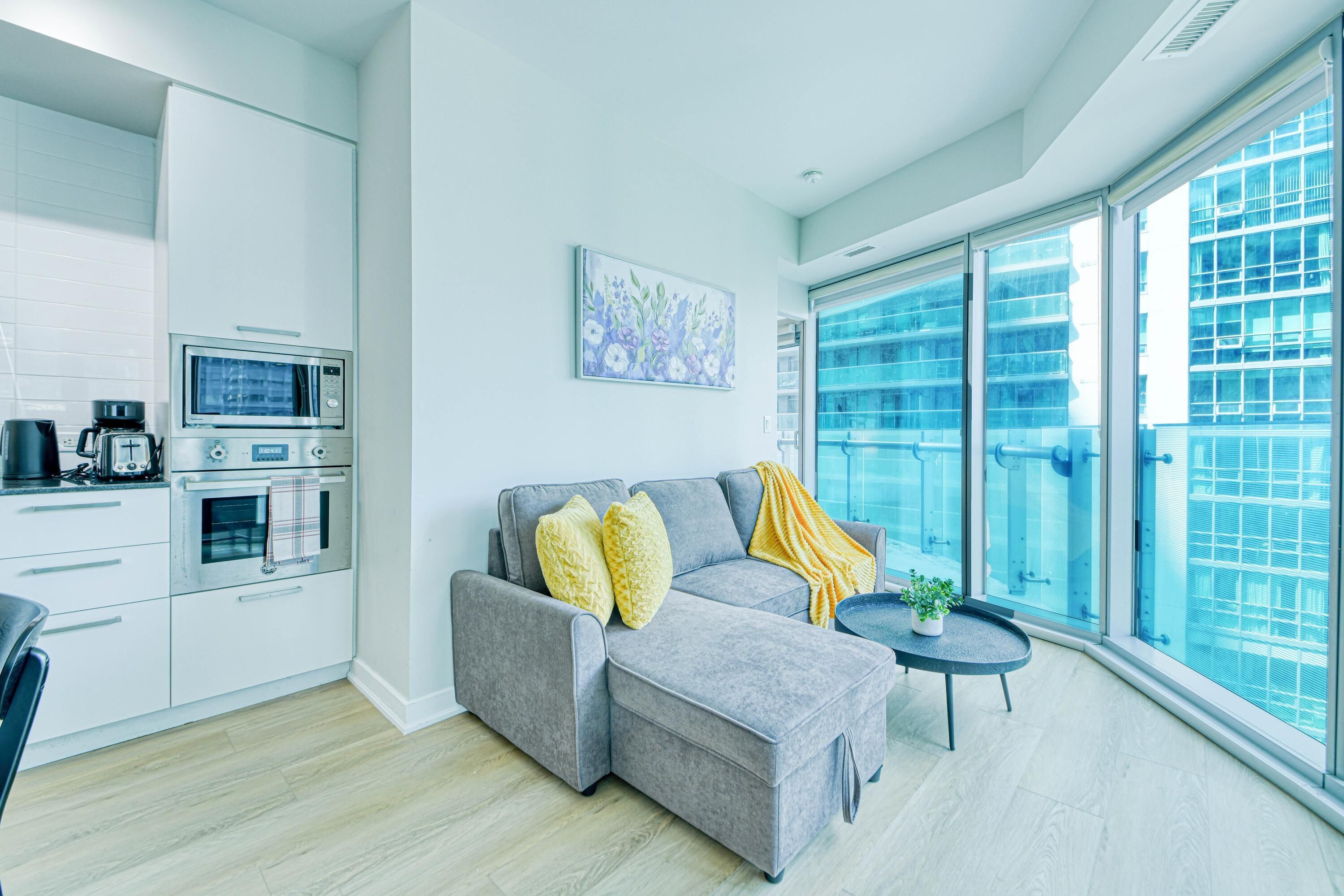 Executive Suite, 2 Bedrooms, Private Bathroom | Living area | 50-inch flat-screen TV with digital channels