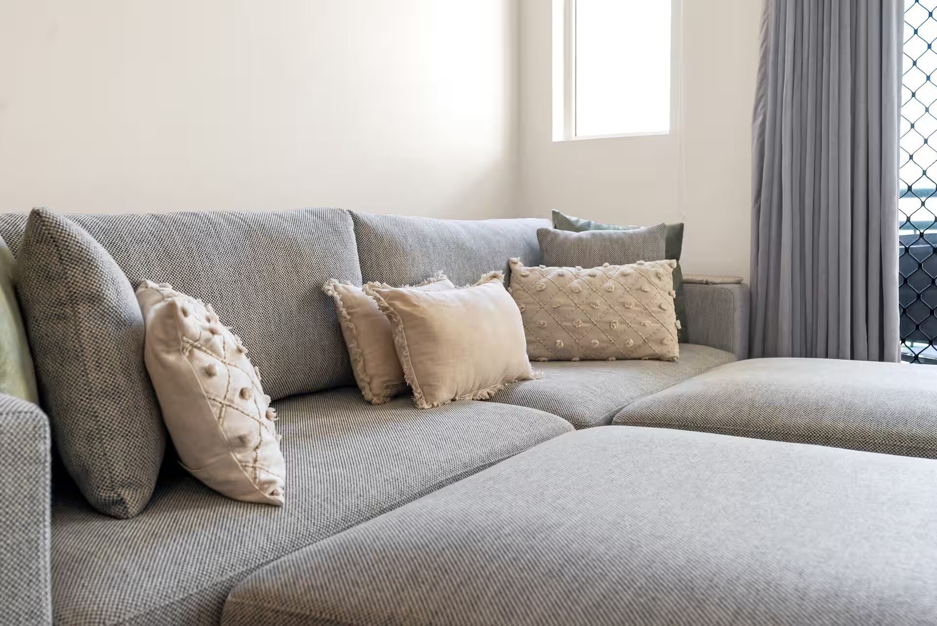 Juliettes View | Boutique Stay Near Esplanade - Cairns
