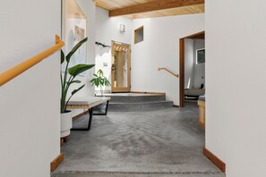 Interior - Original 1970 Sea Ranch Demonstration Home MiniMod #1 with Hottub. Dog friendly (Sea Ranch)