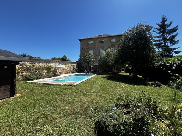 Piscine extérieure