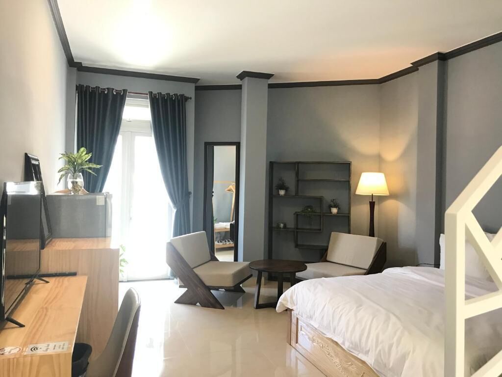 Romantic Studio, City View | Blackout drapes, soundproofing, iron/ironing board, free WiFi