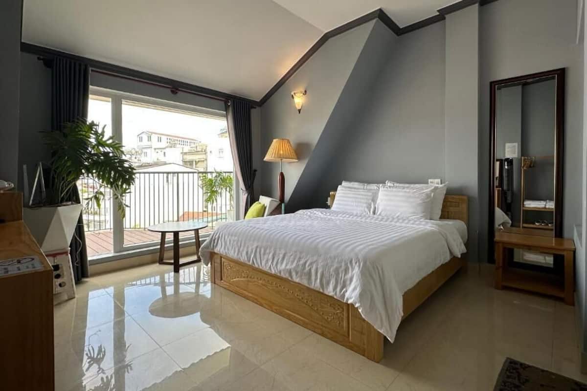 Superior Apartment, City View | Langsir/tirai gelap terus, kalis bunyi, seterika/papan seterika 