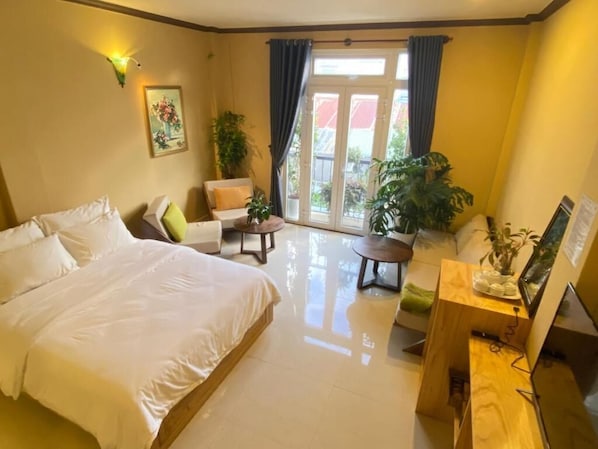 Superior Studio, Balcony, City View | Blackout drapes, soundproofing, iron/ironing board, free WiFi - CozyNook Boutique Apartments (Xuan Huong - Da Lat)