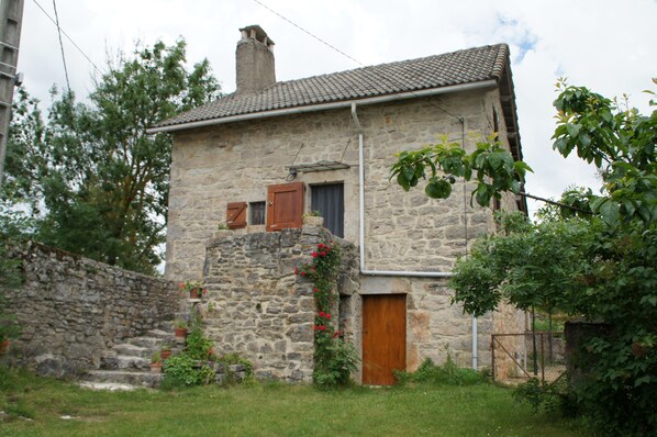 Exterior - Vrbo Property (La Canourgue)