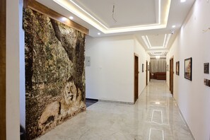 前台