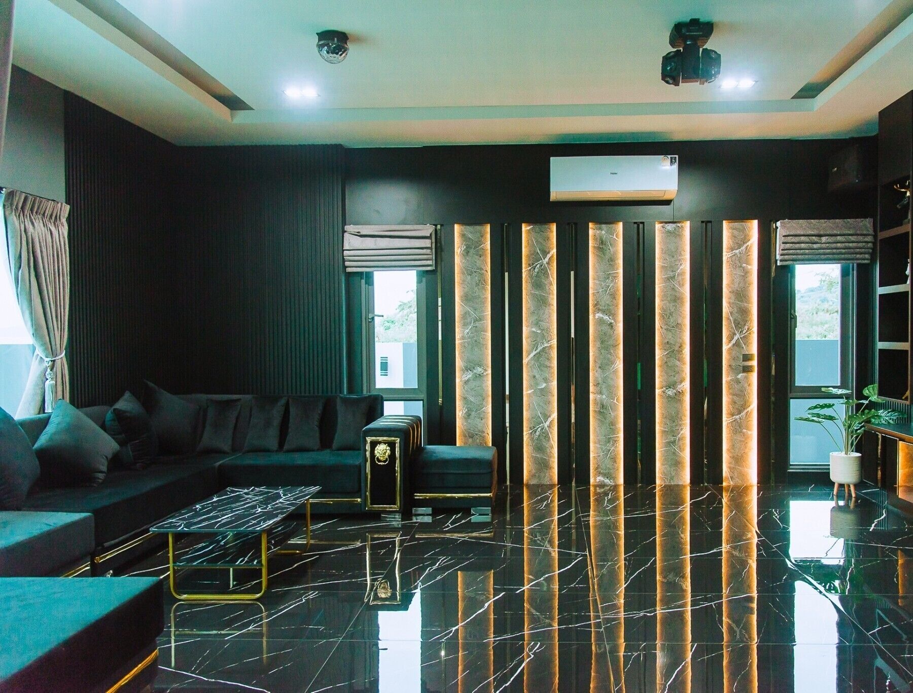 ห้องคาราโอเกะ