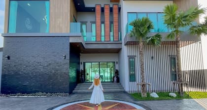 Sky Beach Pool Villa Chanthaburi 2