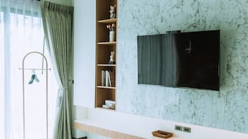 Family Villa, Patio, Sea View | Room amenity