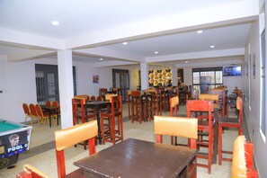 Dining - John and Joyce Wanda Plaza (Cigoro)