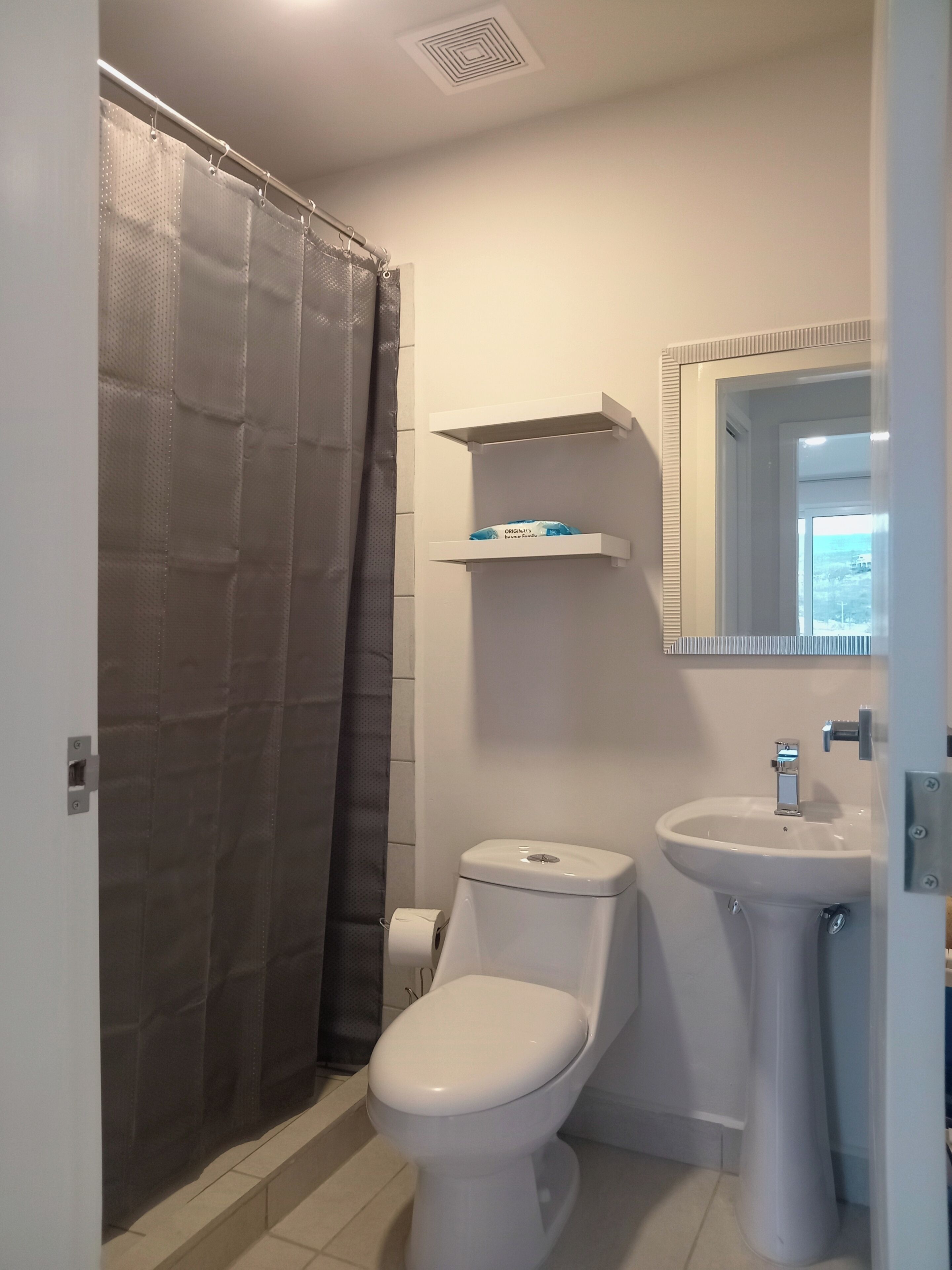 Shower, towels, soap, shampoo