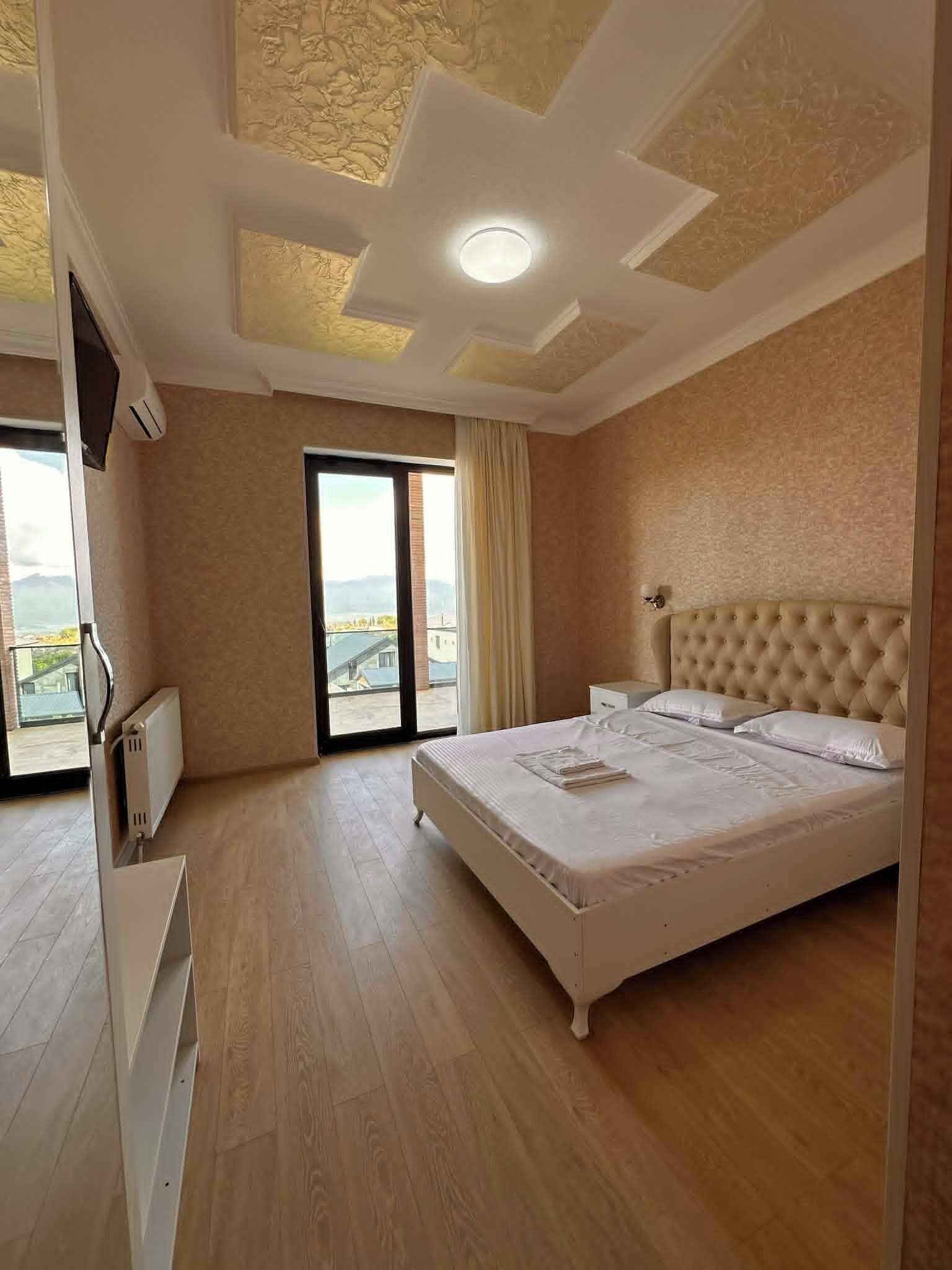Luxury Double Room, Mountain View