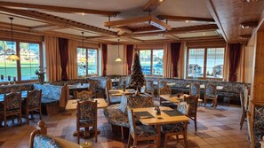 Dining - Hotel Dahoam by Miha (Westendorf)