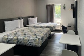 Room - 2 Queen Beds|Nsmk,Micfridge (Little Rock AR)
