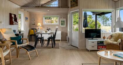 "Thorgny" - 1km from the sea by Interhome