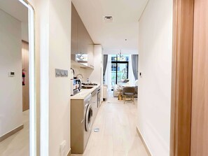 Interior - Stylish Studio Near Downtown Dubai and Business Bay (Dubai)