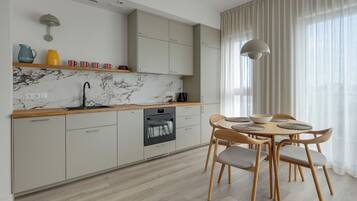 Deluxe Apartment | Living area