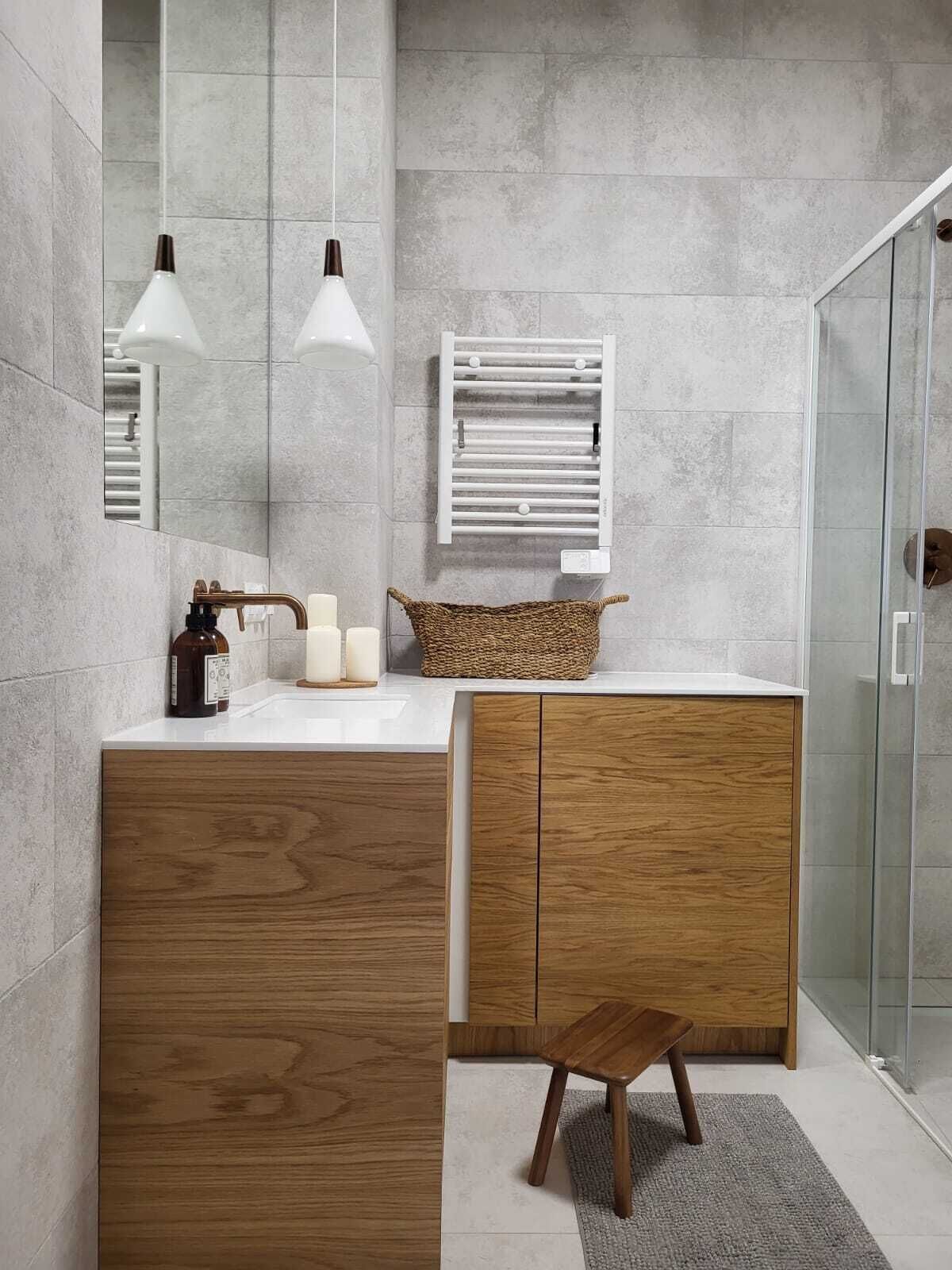 Deluxe Apartment | Bathroom