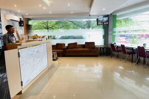 Casa | Recepción