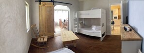Room - Vrbo Property (Lévignacq)