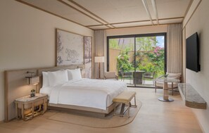 Ropa de cama hipoalergénica y minibar con artículos gratuitos