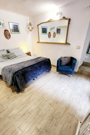 Room - Vrbo Property (Sutri)