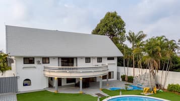 Villa, 5 Bedrooms, Smoking, Private Pool | Front of property