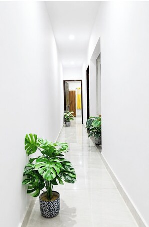 Interior - Hotel S Heritage Palace (Varanasi)