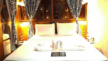 1 chambre, coffres-forts dans les chambres, bureau