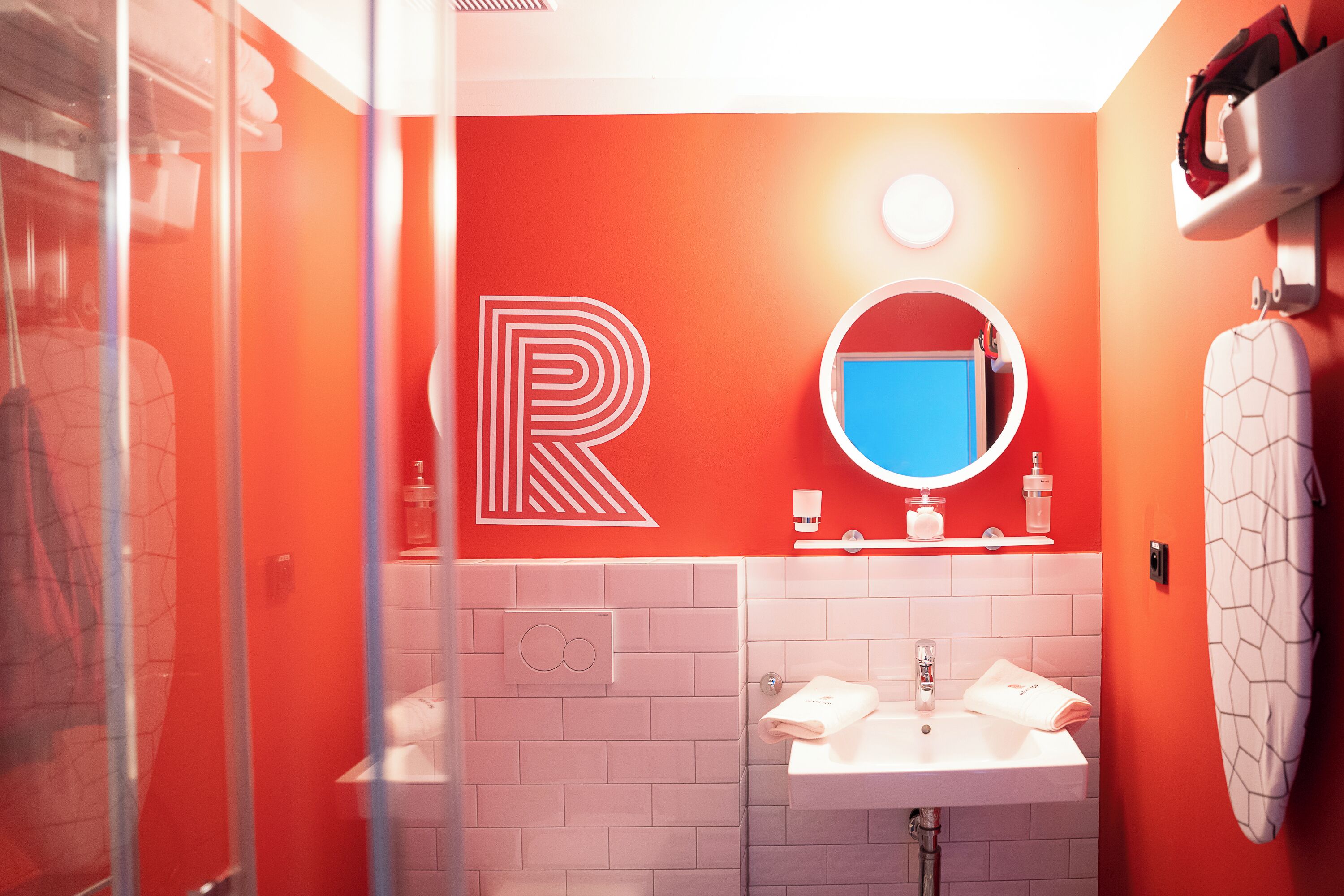 Studio | Bathroom