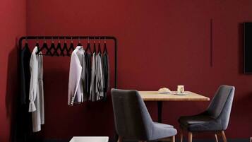 Studio | Dining