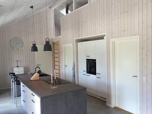 House | Interior - 5 Star Holiday Home in Vaeggerlose (Vaeggerlose)