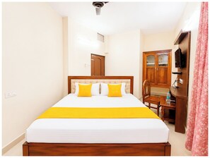 View from room - Hotel Shree Puri Near Beach (Puri)