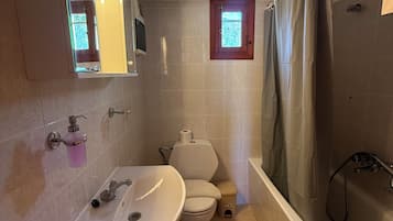 House | Bathroom