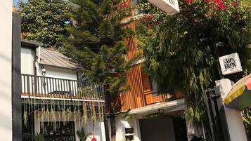 Bahagian luar