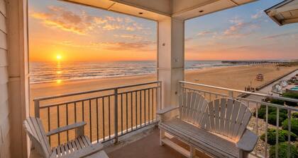 NEW Updated! Oceanfront / Pool / Beach / Fishing / 205 A