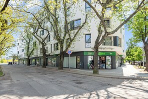 Front of property - Żeromskiego 23 by Grand Apartments (Gdynia)