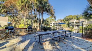 Outdoor dining - Beachside Villa | Golf, Pool + Full Kitchen (Hilton Head)